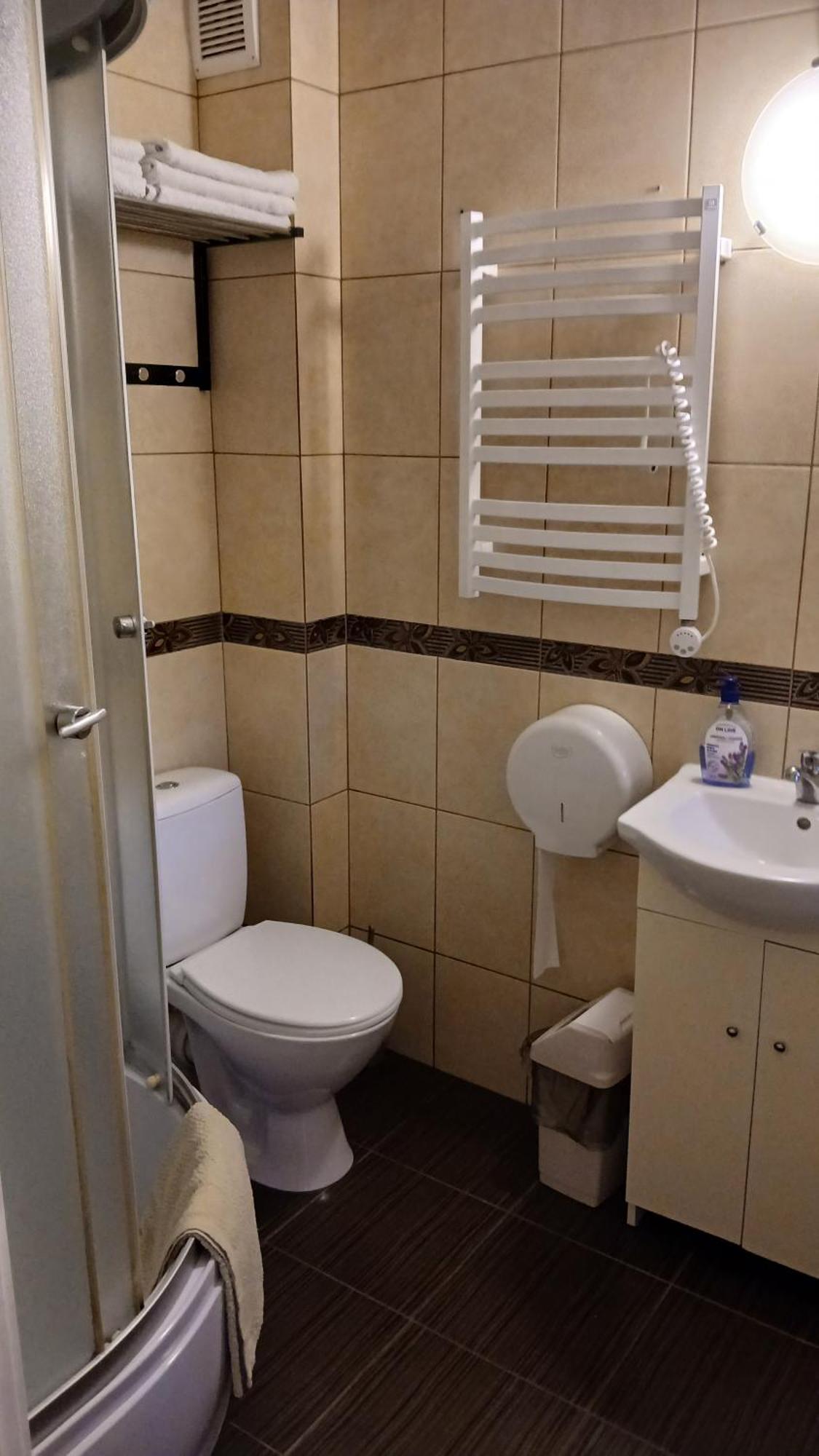 Airovita Kambariai Nakvynei Kretinga Exterior foto